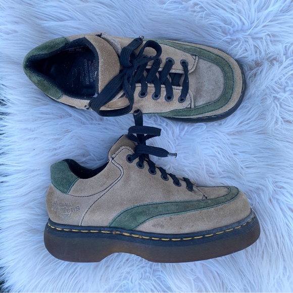 Dr Martens 90s 8345 Vtg Y2K England beige green platform shoes UK7 US approx 9